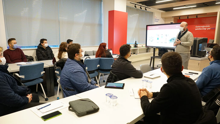 Coşkunöz Eğitim Vakfı, Türkiye’nin ilk Katmanlı Üretim Eğitim ve Deneyim Merkezi’ni eğitimin hizmetine sundu