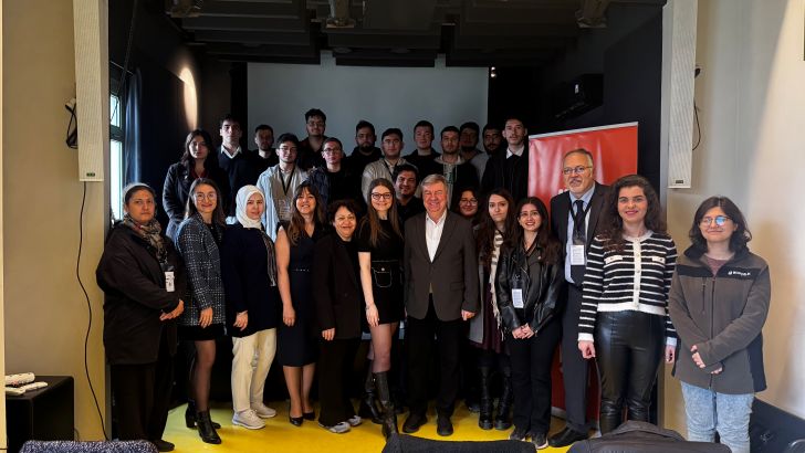 Borçelik, gençleri iş dünyasına hazırlıyor